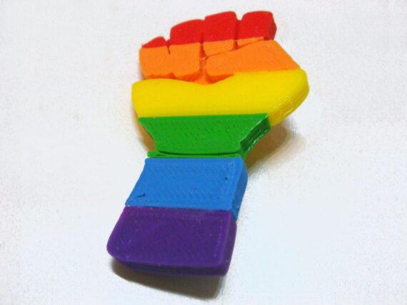 Broche_LGTBI