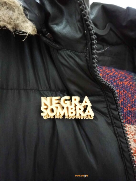 Broche_Negra_Sombra_II_I3D_opt