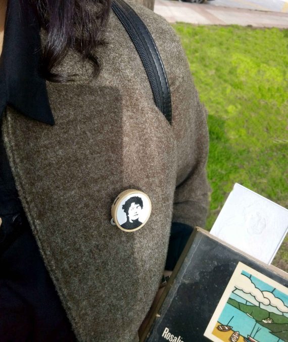 Broche Pandeireta Rosalia Negro(1)_opt