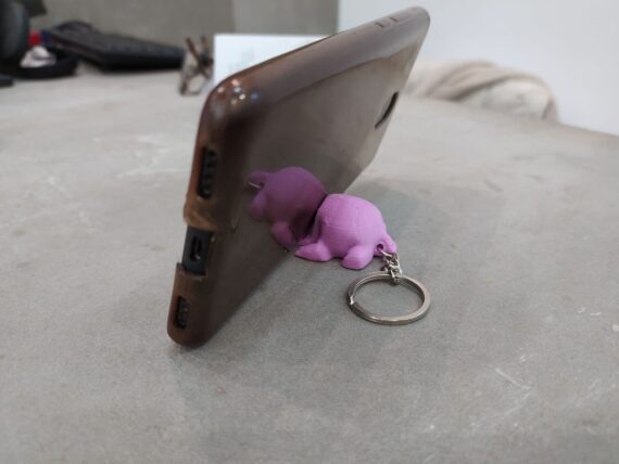 Llavero Portamóvil Cerdito BACK 3