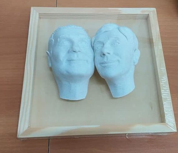 ESCULTURA FAMILY BACK