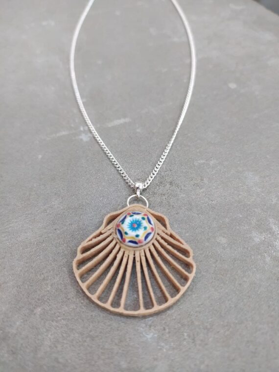 Collar Vieira con Porcelana I3D