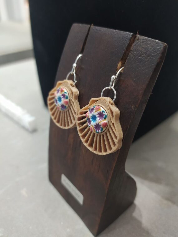 Brincos Vieiras con Porcelana BACK