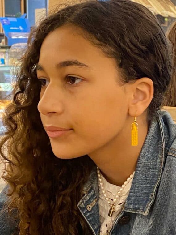 Brincos Torre de Hércules dourados I3D